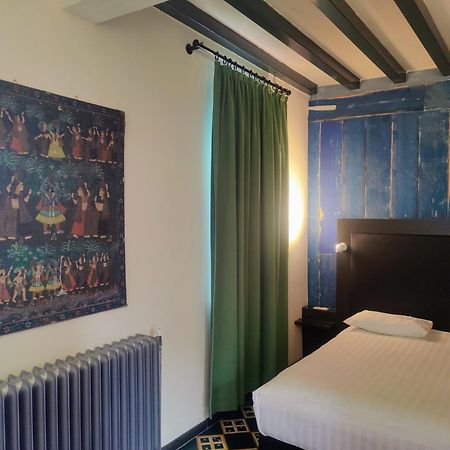 Kolmojen Hotel Sint-Truiden Luaran gambar