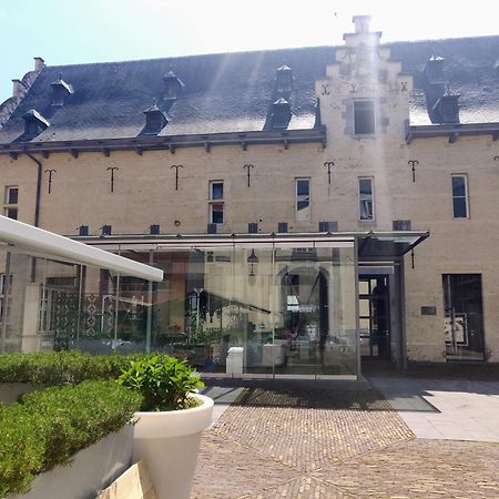 Kolmojen Hotel Sint-Truiden Luaran gambar
