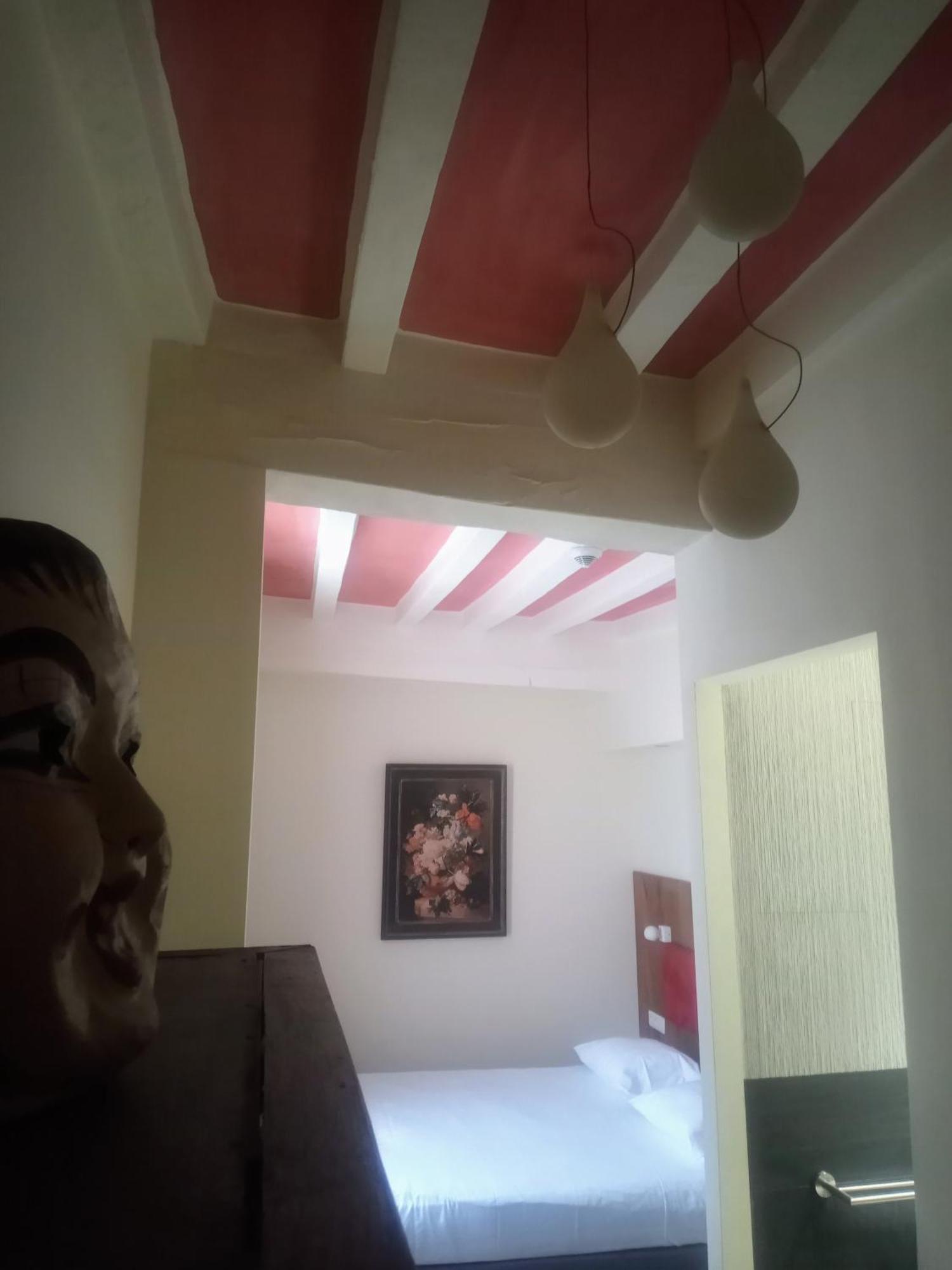 Kolmojen Hotel Sint-Truiden Luaran gambar