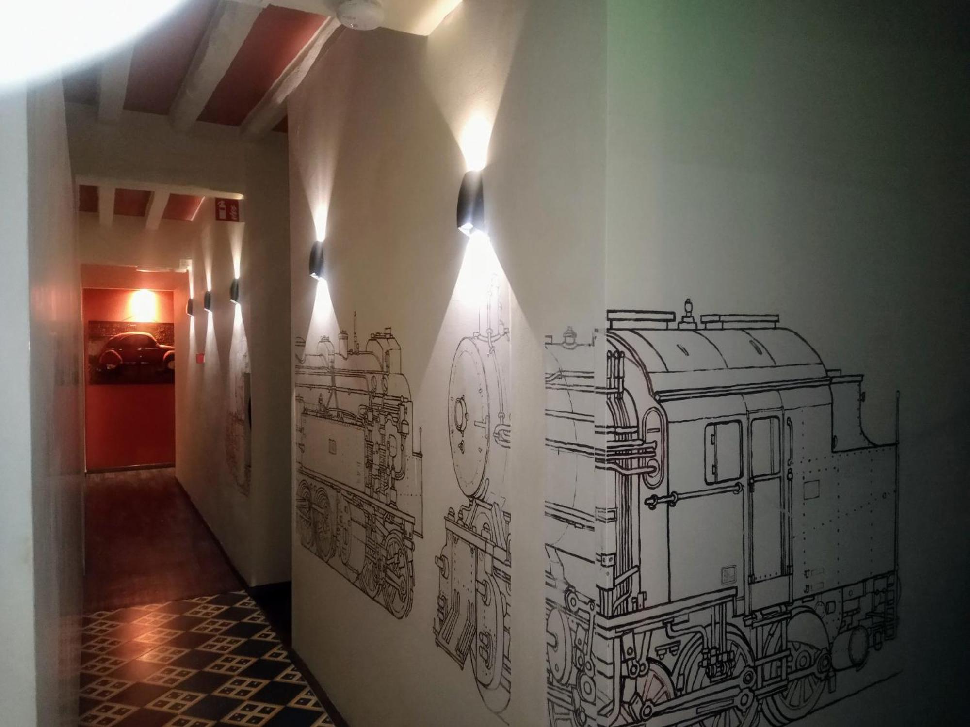 Kolmojen Hotel Sint-Truiden Luaran gambar